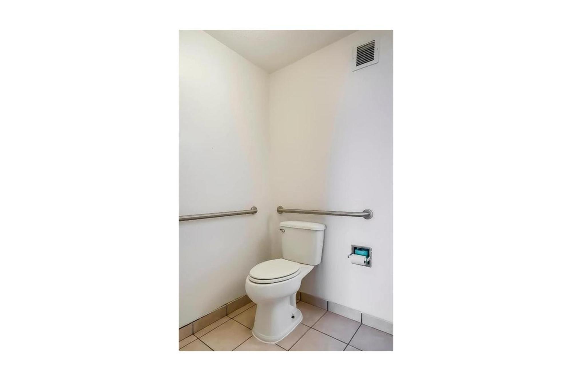 Oyo Hotel Bossier City La - Red River מראה חיצוני תמונה