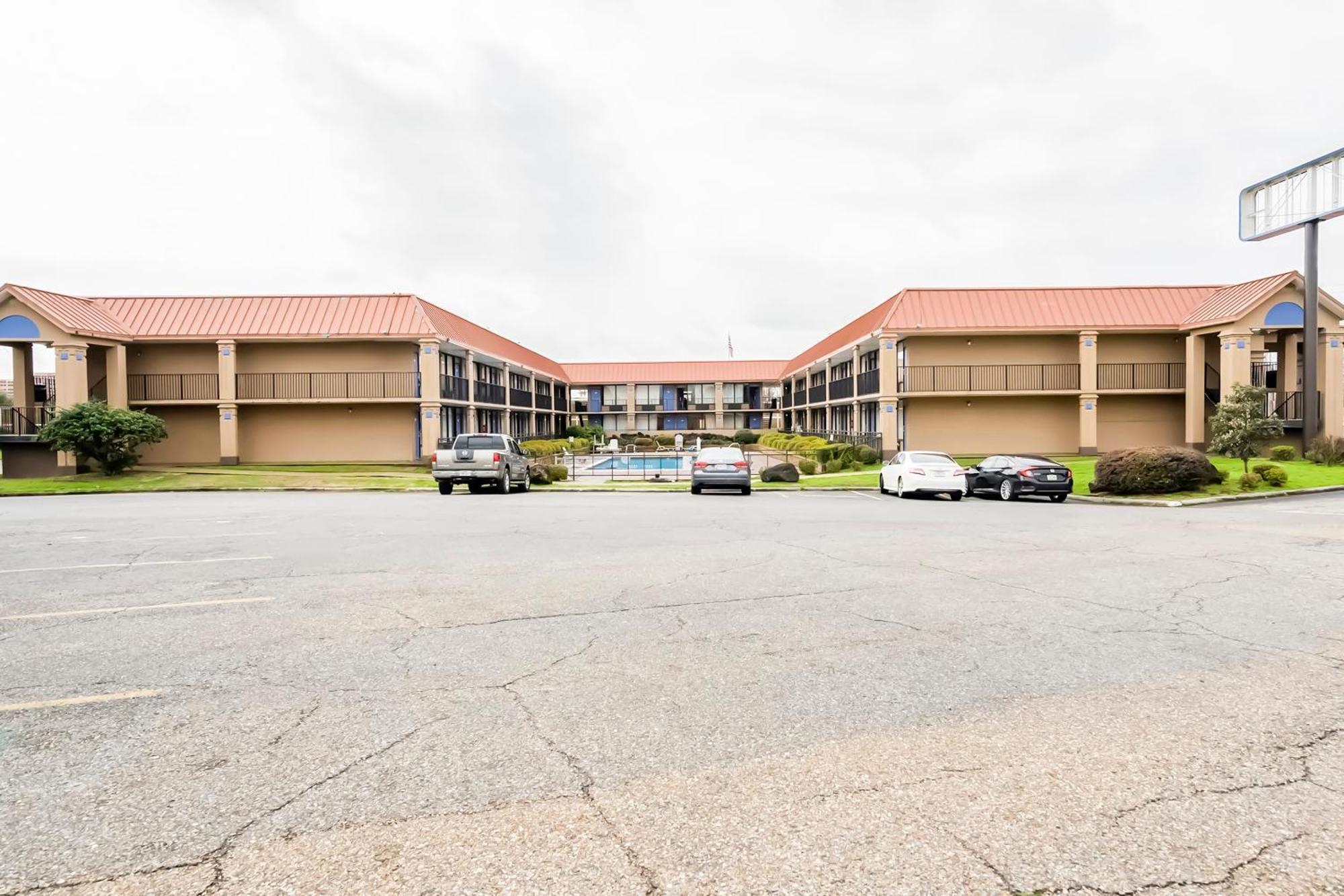 Oyo Hotel Bossier City La - Red River מראה חיצוני תמונה