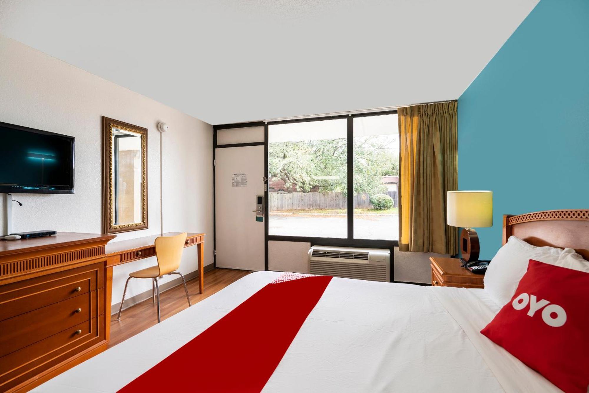 Oyo Hotel Bossier City La - Red River מראה חיצוני תמונה